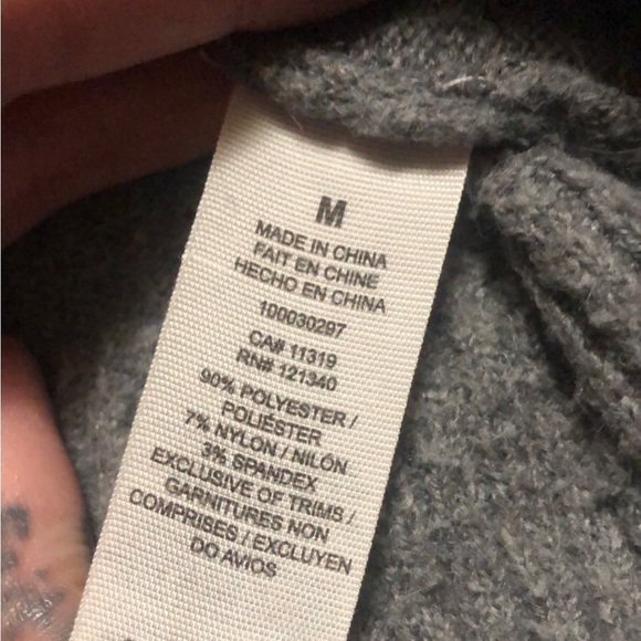 Garage criss cross back sweater - Picture 5 of 6